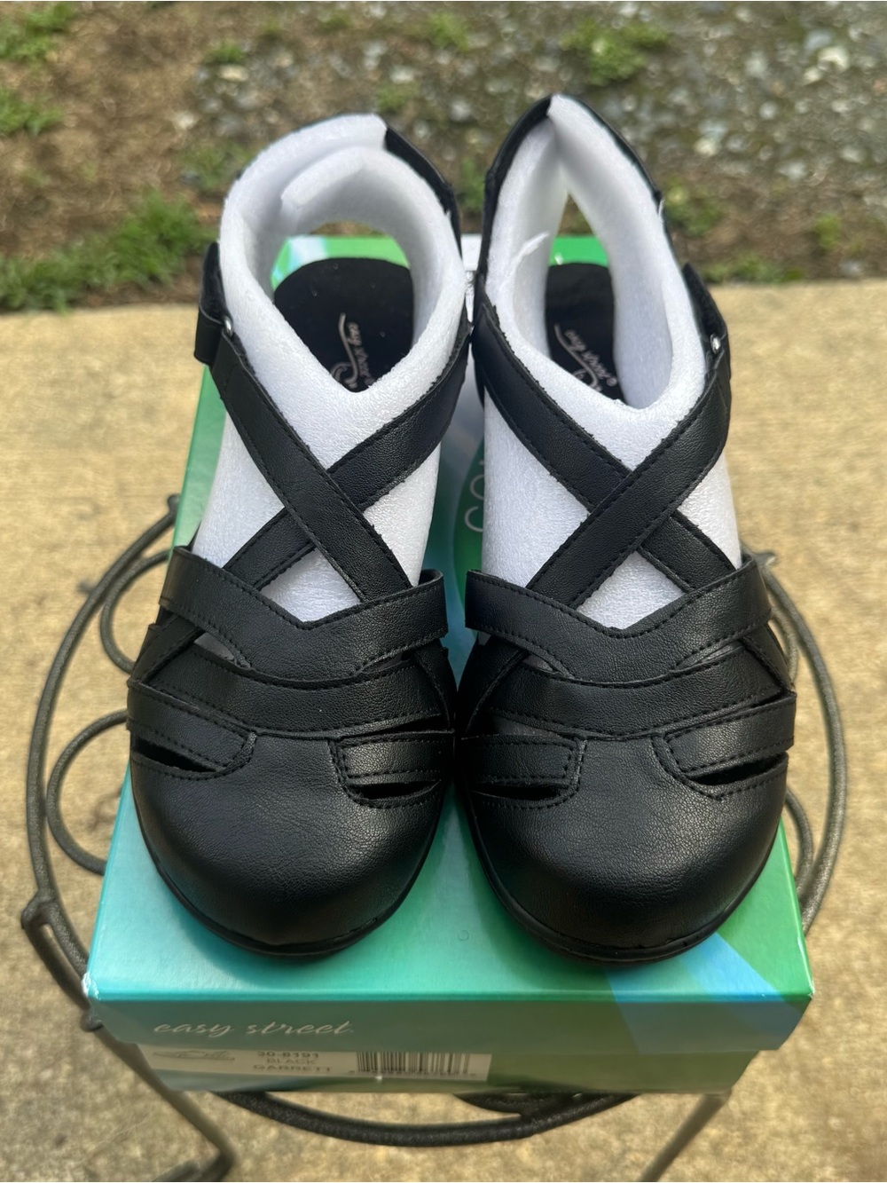 Easy Street Black Strappy Women's Comfort Sandals - Picture 3 of 10